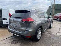 2017 NISSAN ROGUE - GOOD MILEAGE & CONDITION!!! Nashville - Image 5