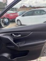 2017 NISSAN ROGUE - GOOD MILEAGE & CONDITION!!! Nashville - Image 8