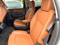 2015 Chevrolet Traverse LT West Mount Houston - Image 3