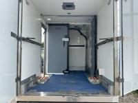 2023 FORD E350 7.3L GAS WITH REFRIGERATED BOX TRUCK *3500 MILES* NOBLE - Image 8