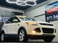 2014 Ford Escape ~ Only 93k Miles ~ 30+ MPG! Clean Title! All Wheel Drive!