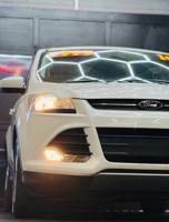 2014 Ford Escape ~ Only 93k Miles ~ 30+ MPG! Clean Title! All Wheel Drive! - Image 4