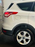 2014 Ford Escape ~ Only 93k Miles ~ 30+ MPG! Clean Title! All Wheel Drive! - Image 8