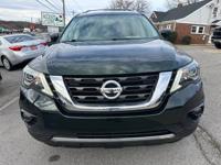 2018 Nissan Pathfinder platinum 29,000 MILES smyrna - Image 3