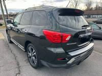 2018 Nissan Pathfinder platinum 29,000 MILES smyrna - Image 6