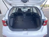 2020 Hyundai Venue SE 37 MPG HWY 32k Actual Miles Clean Title Star Yelp Rating - Financing Available - Image 4