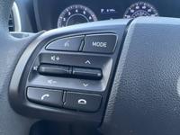 2020 Hyundai Venue SE 37 MPG HWY 32k Actual Miles Clean Title Star Yelp Rating - Financing Available - Image 5