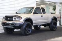 2004 TOYOTA TACOMA TRD OFF ROAD 1OWNER 0-RUST 2005 2003 2002 2001 2000 Jordan Motorsports - Image 4