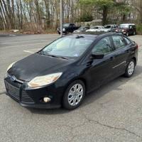 2012 Ford Focus SE, auto, runs good! Olney, Philly - Image 2