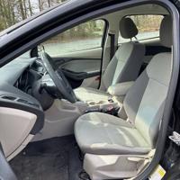 2012 Ford Focus SE, auto, runs good! Olney, Philly - Image 4