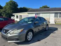 2018 Nissan Altima Jacksonville - Image 3