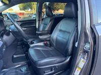 2017 Toyota Sienna SE Premium Minivan / 7-Passenger / Power Doors /Nav Salem-1477 Hawthorne Ave NE - Image 9