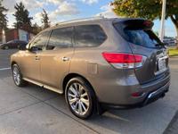 2013 Nissan Pathfinder 4x4 4WD SV 4dr SUV - 3rd Row Third TRADES WELCOME!! - Image 5