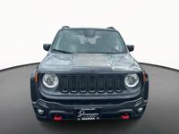 2018 Jeep Renegade 4x4 4WD Trailhawk SUV Dinsmore Auto Group Used Cars - Image 9