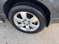 2010 Chevrolet Traverse LT " ONE OWNER " West Mount Houston - Image 8