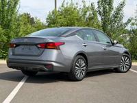 2024 Nissan Altima SV - Clean Title - Excellent Commuter - Great MPG! (827 NE Lombard St, Portland, OR - Image 4