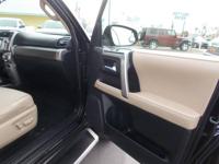 ***2016 4WD TOYOTA 4RUNNER PREMIUM SPORT UTILITY-CLEAN TITLE*** Mesa - Image 8