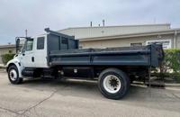 2006 INTERNATIONAL 4300 DUMP TRUCK FOLD DOWN SIDES LIFTGATE -UNDER CDL LAKE BLUFF - Image 3