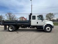 2006 INTERNATIONAL 4300 DUMP TRUCK FOLD DOWN SIDES LIFTGATE -UNDER CDL LAKE BLUFF - Image 8