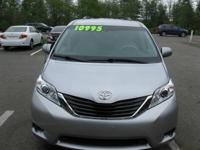 2013 Toyota Sienna Buckley - Image 3