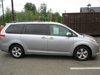 2013 Toyota Sienna Buckley - Image 5