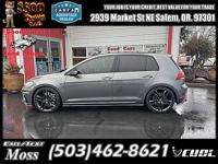 2019 Volkswagen GolfR 4 Motion AWD 4dr Hatchback 6M w/DCC and Navigatio - Image 8