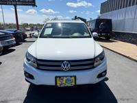 2012 VOLKSWAGEN TIGUAN // SUNROOF // LOW MILES // WE SHIP **4 MOTION * FEASTERVILLE - Image 3