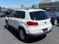 2012 VOLKSWAGEN TIGUAN // SUNROOF // LOW MILES // WE SHIP **4 MOTION * FEASTERVILLE - Image 6