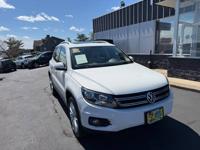 2012 VOLKSWAGEN TIGUAN // SUNROOF // LOW MILES // WE SHIP **4 MOTION * FEASTERVILLE - Image 10