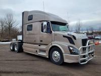 2017 VOLVO AUTOMOTIVE SEMI TRUCK CHICAGO - Image 3