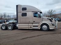 2017 VOLVO AUTOMOTIVE SEMI TRUCK CHICAGO - Image 4