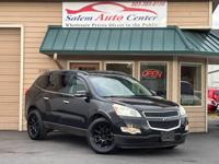2010 CHEVROLET TRAVERSE/LT AWD STUNNING// BLACK ON BLACK