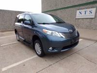 17 TOYOTA SIENNA EXL-NAV MOBILITY WHEELCHAIR HANDICAP POWER RAMP VAN Irving, TX - Image 4