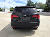 2016 Honda Pilot EX AWD. Third row seats. Excellent cond. Portland - Image 7