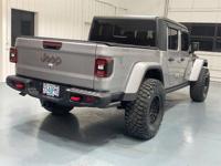 2020 Jeep Gladiator Rubicon 4X4 / LIFTED w. 37inc BF GOODRICH TIRES + MM Investment Cars-Gladstone / WE SHIP NATIONWIDE - Image 8