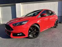 2016 Ford Focus ST ST 4dr Hatchback + FINANCING AVAILABLE!!! - Image 8