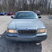 2000 Mercury Grand Marquis 4dr Sdn GS Merrillville, IN - Image 3