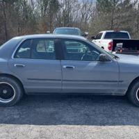2000 Mercury Grand Marquis 4dr Sdn GS Merrillville, IN - Image 8
