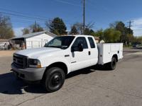 7.3 DIESEL 6 SPD MANUAL 60,749 MILES-2002 FORD F350 4X4 VERIFIED MILES IN BOISE CAN DELIVER ANYWHERE - Image 4