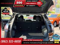 2020 Jeep Cherokee Latitude Plus 4x4 4 x 4 4-x-4 The price in this ad is the downpayment - Image 8