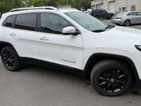 2016 Jeep Renegade LIMITED Bensalem - Image 3