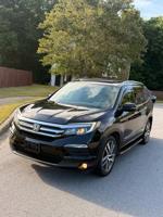 2016 Honda pilot Touring Elite Navigation DVD Leather sunroof 7 seats 1 Owner Lawrenceville - Image 6