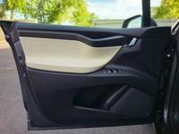 2018 Tesla Model X 75D Mesa - Image 10