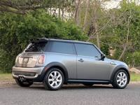 2010 Mini Cooper S 2dr Hatchback East Brunswick, NJ - Image 5