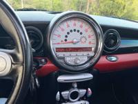 2010 Mini Cooper S 2dr Hatchback East Brunswick, NJ - Image 10