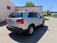 2012 Kia Sorento LX Bensalem - Image 4