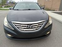 2011 Hyundai sonata Limited Edition Aurora - Image 3