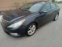 2011 Hyundai sonata Limited Edition Aurora - Image 4