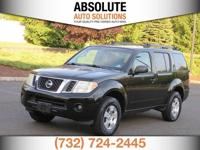 2008 Nissan Pathfinder SE 4x4 4dr SUV Nissan Pathfinder Sedan