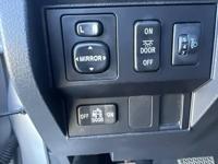 2016 Toyota Tundra SR5 Crew Cab 63K Miles 5.7L Tow Pkg Clean Title Star Yelp Rating - Financing Available - Image 8